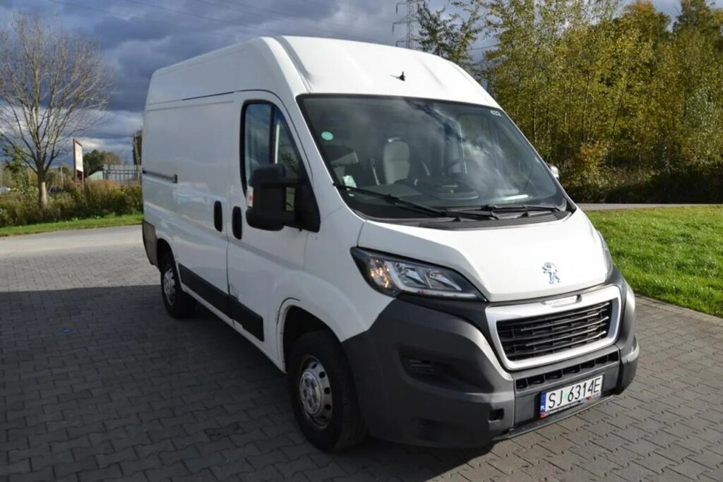 samochód dostawczy - Peugeot Boxer