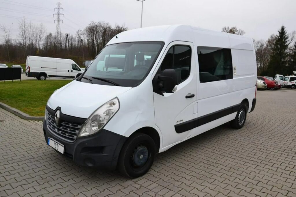 samochód dostawczy Renault Master