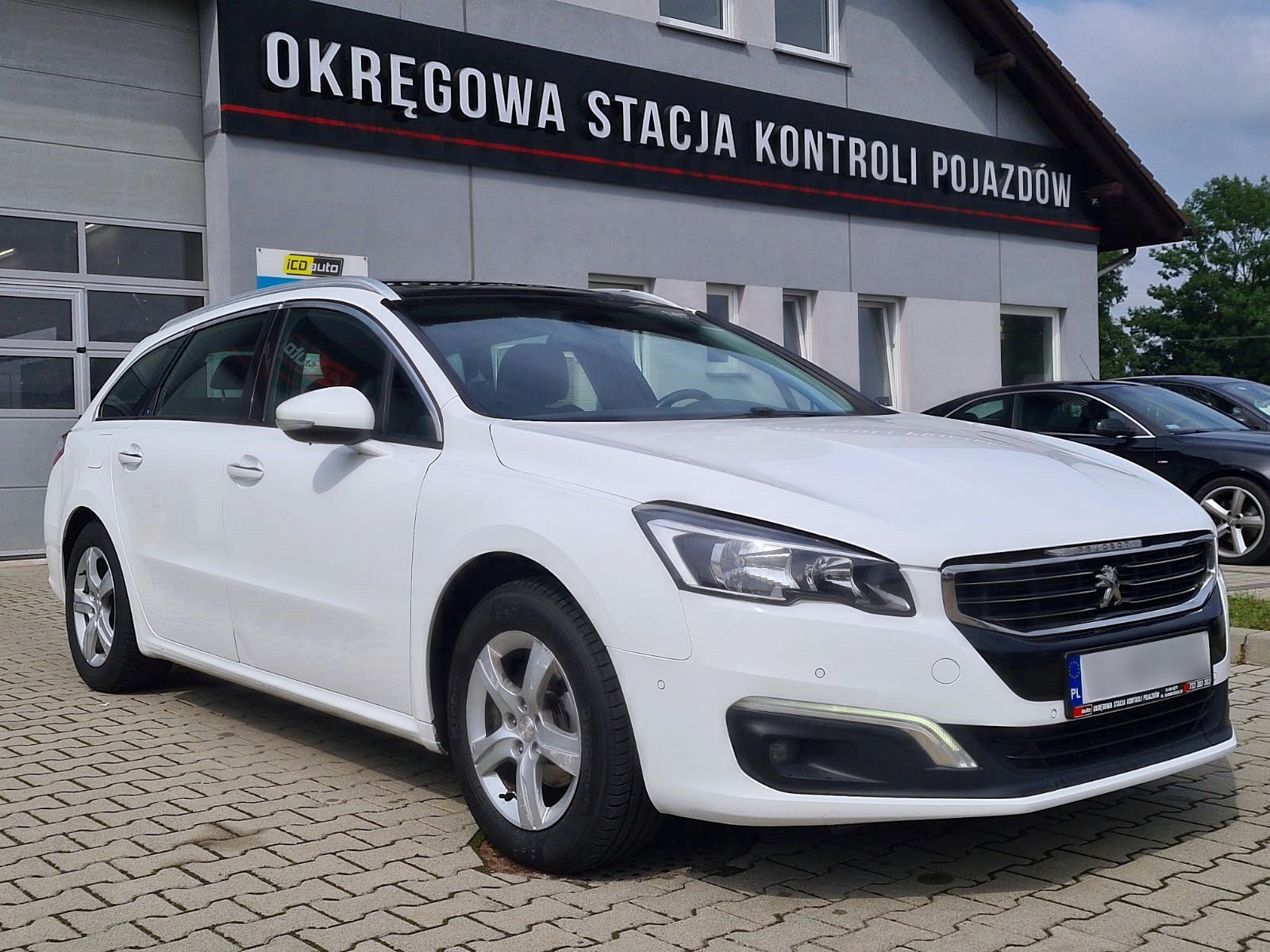Peugeot 508 na wynajem w ICD Auto Kęty